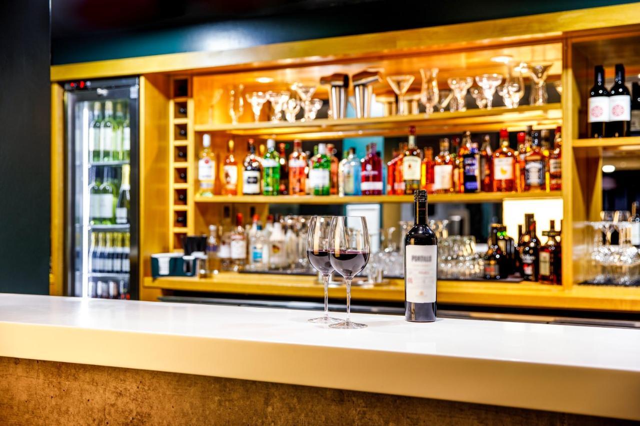 Ibis London Heathrow Terminal 5 Hotel ฮิลลิงดัน ภายนอก รูปภาพ